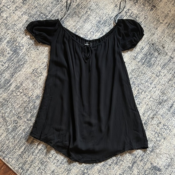 Lulus Off the Shoulder Little Black Dress. NWT szS - Picture 8 of 9
